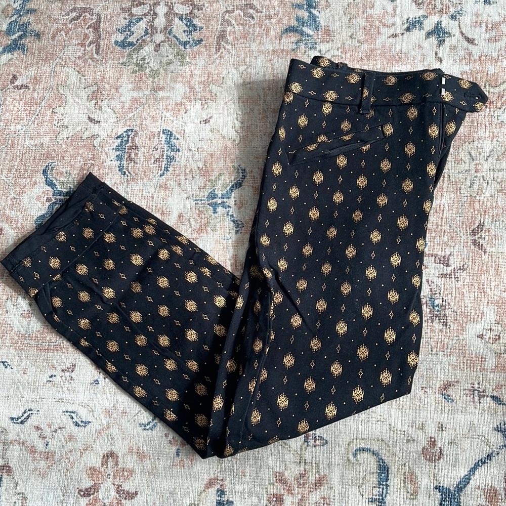 Gap printed causal pants. Size 0.